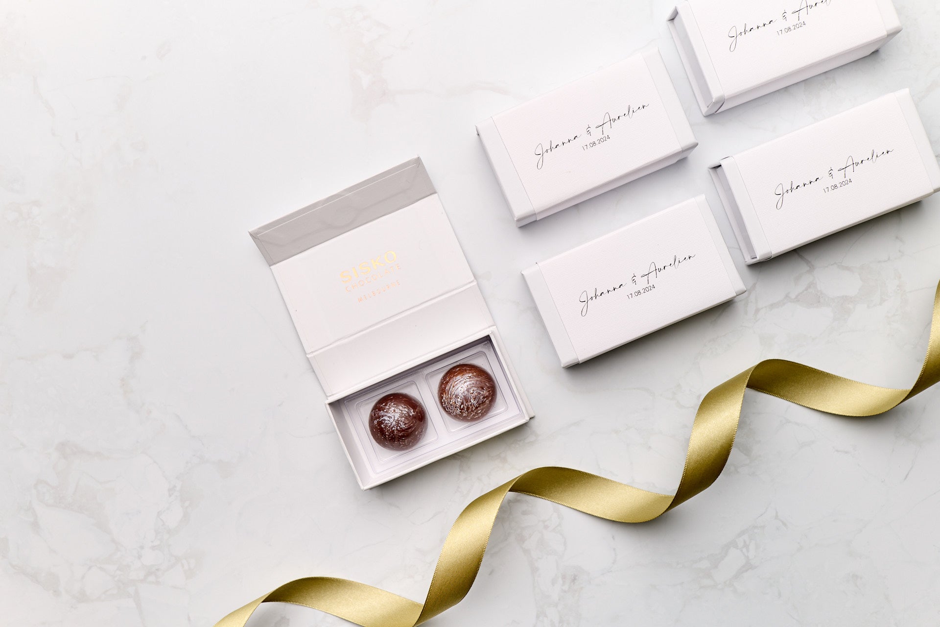 luxury chocolate wedding favours